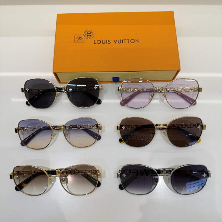 Picture of Louis Vuitton Sunglasses _SKUfw80879840fw